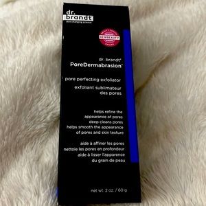 Dr Brandt pores no more
POREDERMABRASION new in box sealed 2 oz